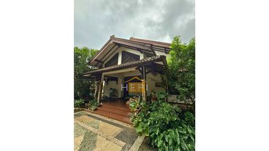 Rumah Elegan di Gajah Mungkur, Semarang, 3 KT, LT 530m²
