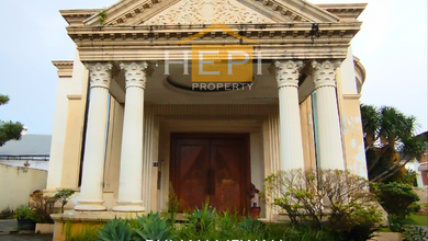 Kesempatan Eksklusif, rumah Prestisius di Tembalang, Semarang, LB 493m²