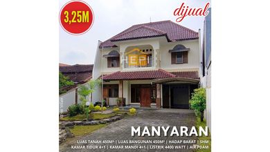 Hunian Mewah di Manyaran, Semarang, 4 Kamar Tidur, LT 450m²