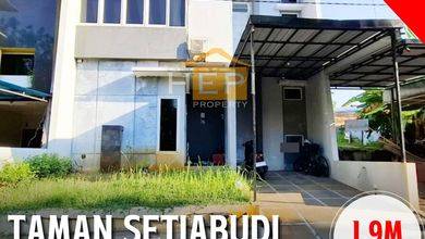 Rumah Elit LT 167 m2, di Banyumanik, Semarang