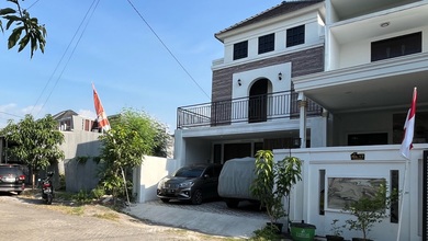 Kesempatan Rumah di Pedurungan, Semarang, LB 120m², Harga 1,2 Miliar