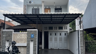Jual Rumah Strategis di Semarang Selatan, Semarang - LT 150m²