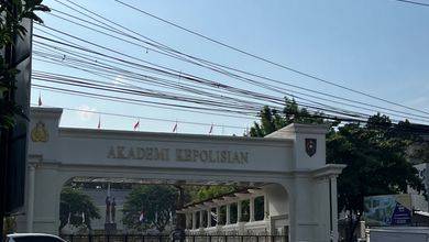 Tanah Dekat Komersil Lokasi Gajah Mungkur, Ideal untuk Buka Bisnis